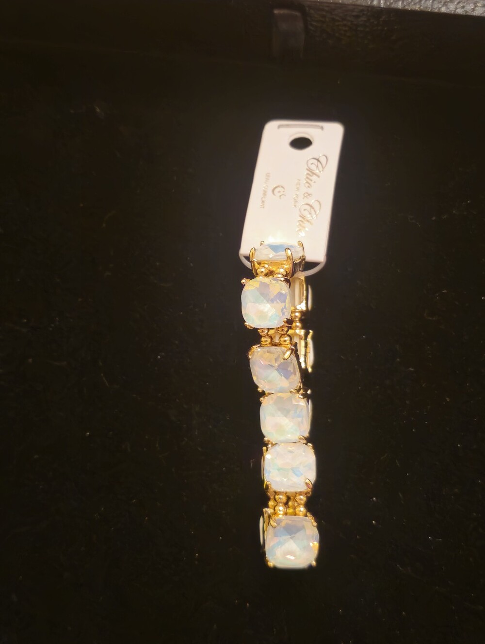 Chic & Chic NY White Opal Bracelet NWT - Picture 4 of 5